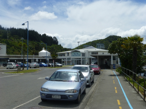 Picton NZ. Fährterminal am Hafen