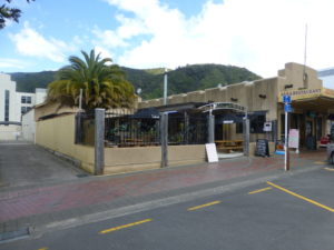 Mikeys Bar & Restaurant in der Highstreet in Picton