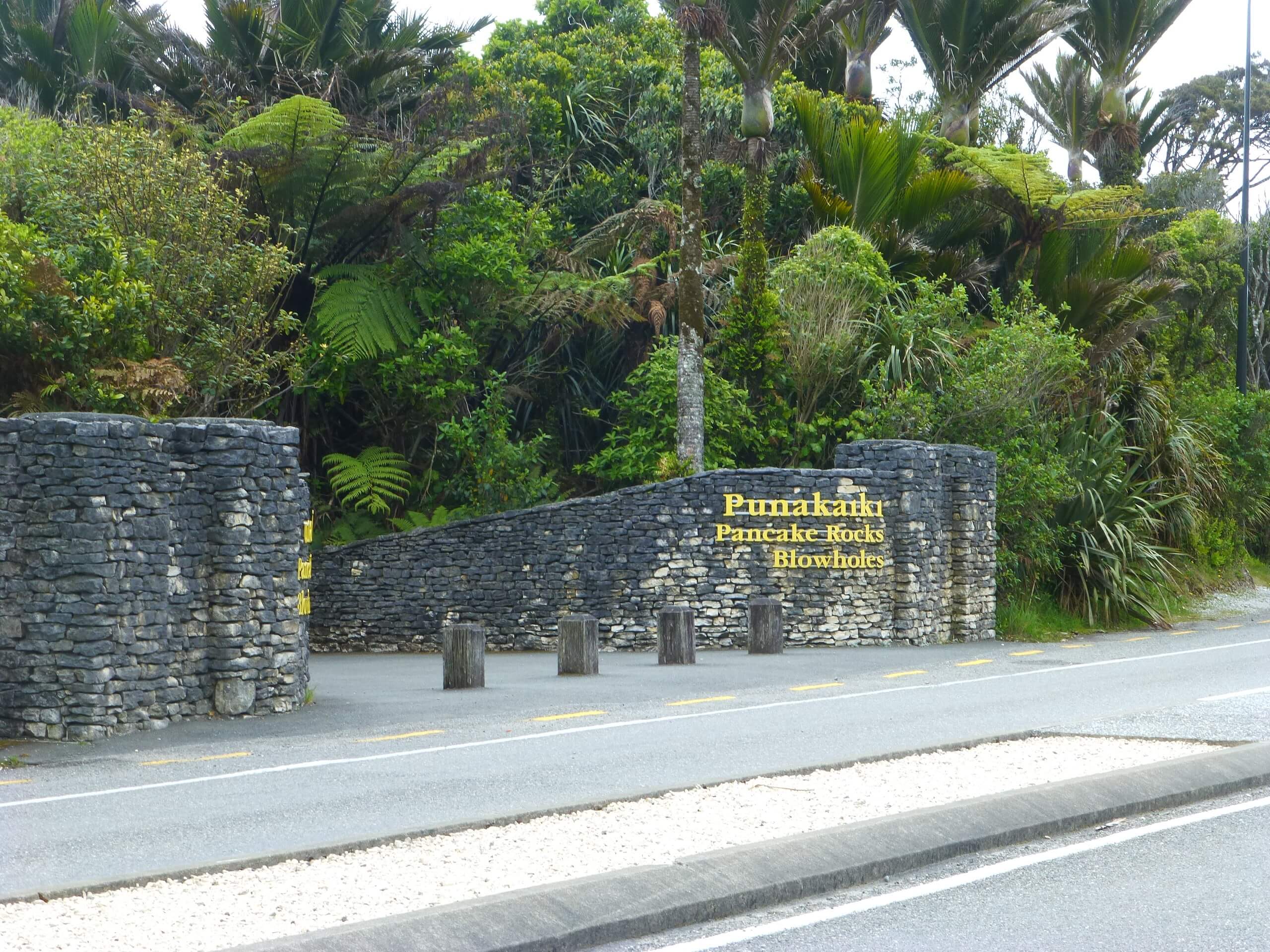 Eingang zu den Pancake Rocks, Westküste Neuseeland 1