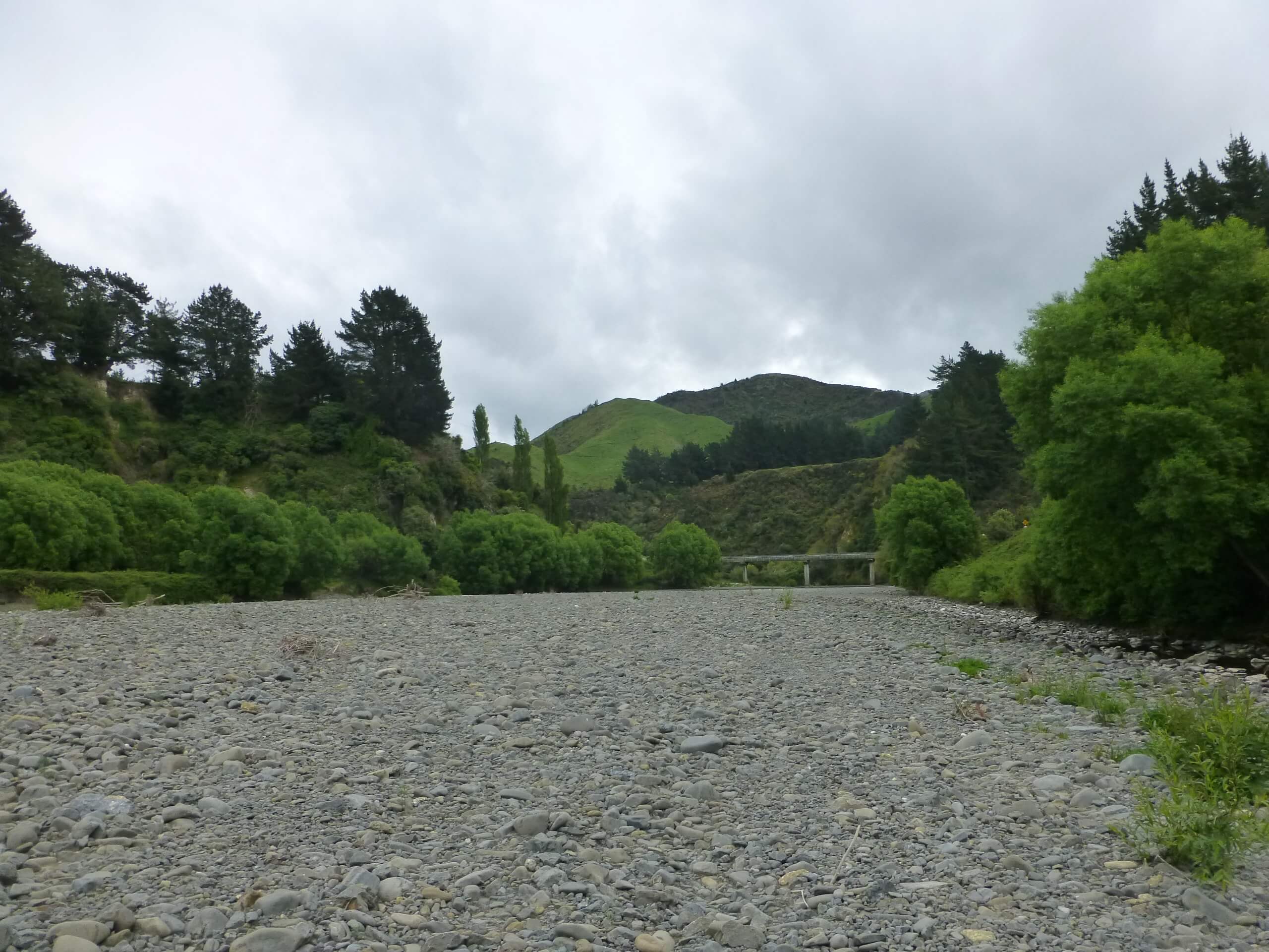 Weit weg Reisen, Brücke am Mōhaka River, vor der Mountain Valley Adventures Lodge 1